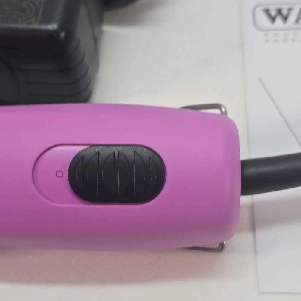 Wahl KM5 2 Speed Brushless Motor Dog Clipper Pink Open Box New